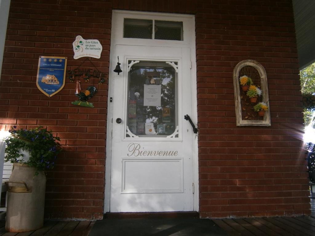 Gite La Temperance Charette Dış mekan fotoğraf